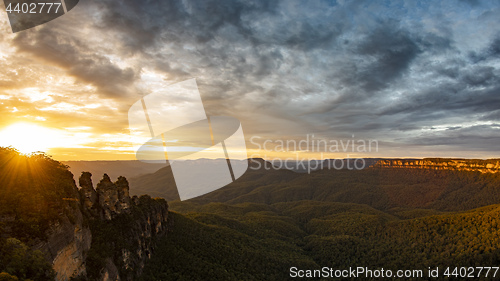 Image of Three Sisters Blue Mountains Australia at sunrise