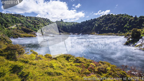 Image of volcanic lake at waimangu