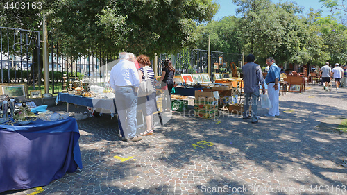 Image of Naples Antique Market