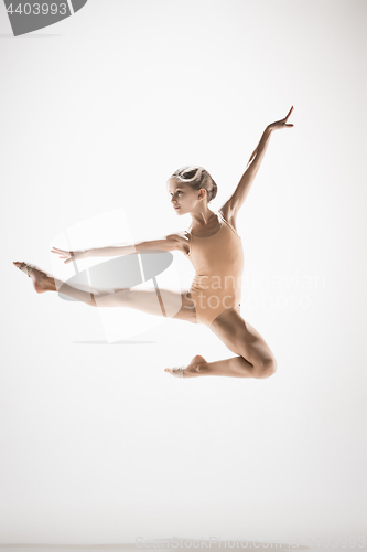 Image of The teen modern ballet dancer