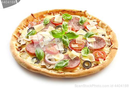 Image of freshly baked pizza