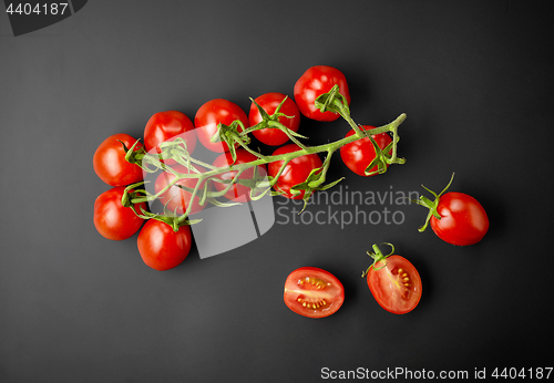 Image of fresh red tomatoes