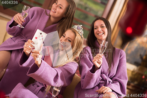 Image of girls doing Selfy on  bachelorette party