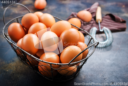 Image of raw eggs