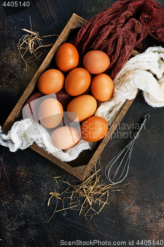 Image of raw eggs