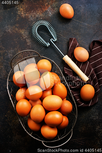 Image of raw eggs