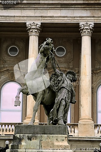 Image of sculpture, situated near royal palace