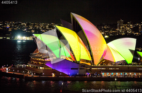 Image of Sydney Opera House illuminated in colour