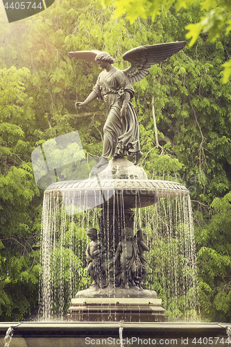 Image of an angel on a fountain