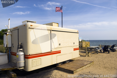 Image of   Montaukfood wagon beach 