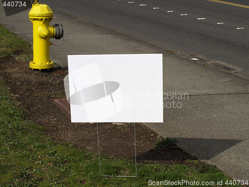 Image of Blank Road Sign