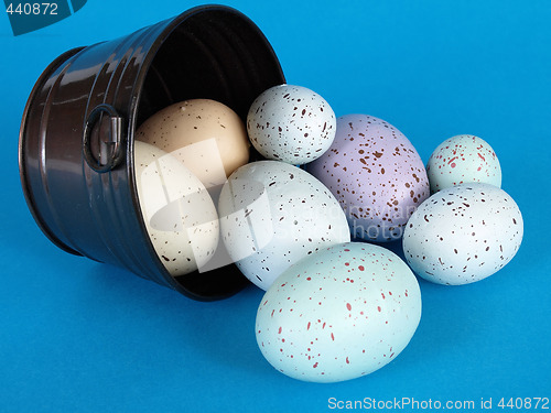 Image of Speckled Eggs Spill