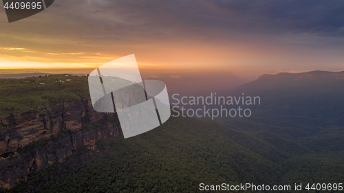 Image of Sunrise over Jamison Valley Blue Mountains