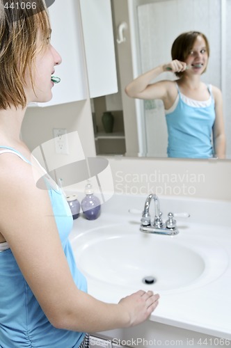 Image of Brushing teeth