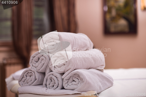 Image of white towels in spa salon