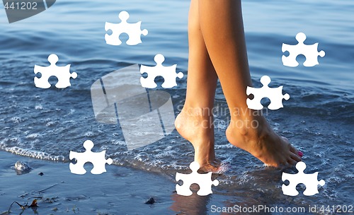 Image of day at the beach puzzle