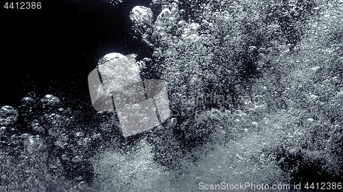 Image of an under water bubbles background