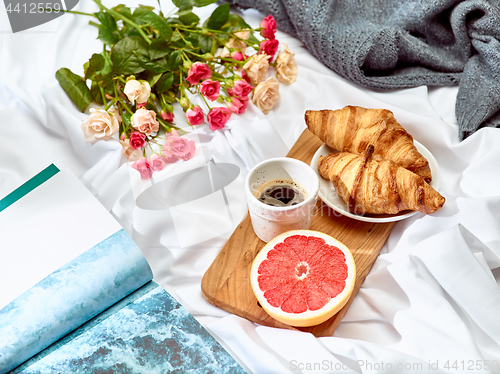 Image of The Love lconcept on table with breakfast
