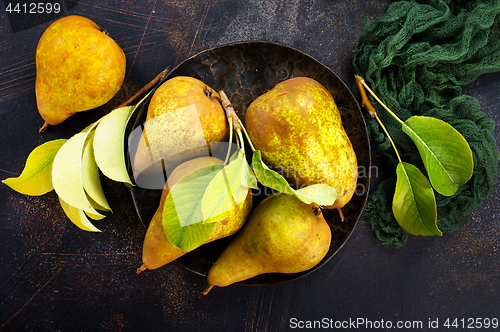 Image of fresh pears