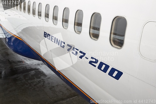 Image of Boeing 757 Jet Airliner