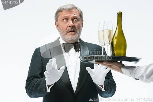 Image of Man complaining for the bad drink