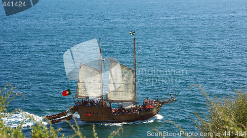 Image of Tourist ship.