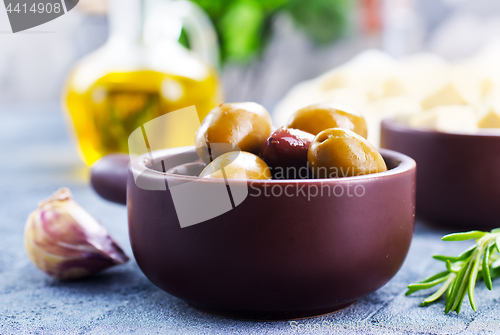 Image of green olives