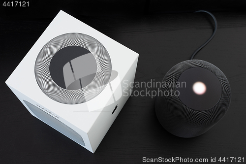 Image of Unboxing an Apple HomePod speaker