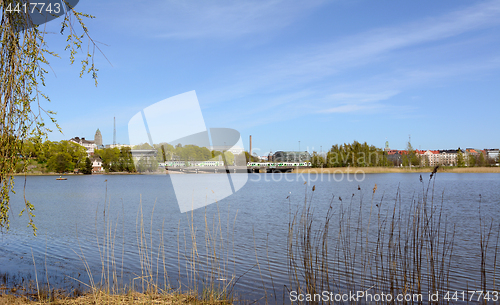 Image of VR Pendolino trains on a bridge over Toolo bay