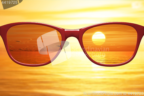 Image of View through sunglasses sharp with glasses unsharp without glass