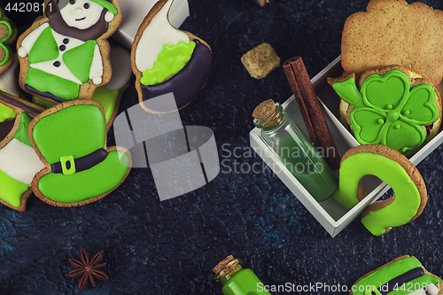 Image of Gingerbreads cookies for Patrick\'s day