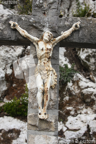 Image of crucifix, in France