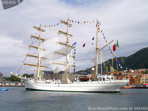 Image of sail ship