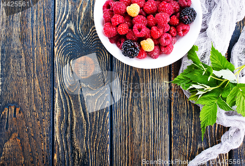 Image of fresh berries