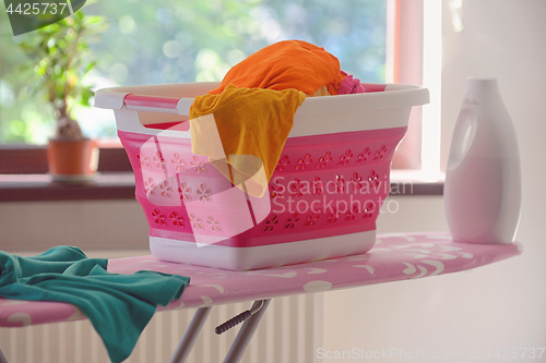 Image of Collapsible Laundry Basket 