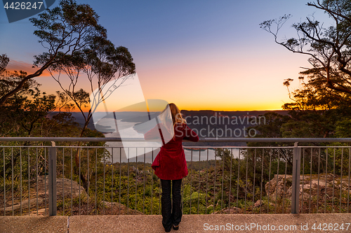 Image of Watching the sunset at Burragorang Lookout