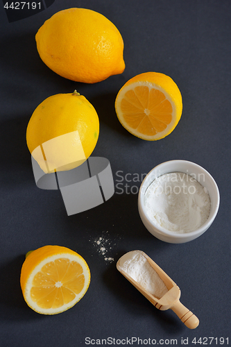 Image of Lemon and baking soda 