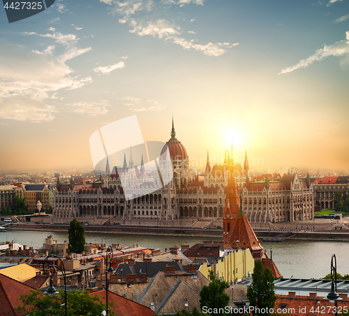 Image of Sun over Parliament