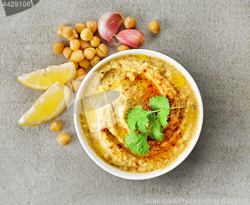 Image of bowl of hummus