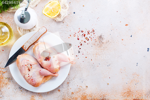 Image of raw quail 