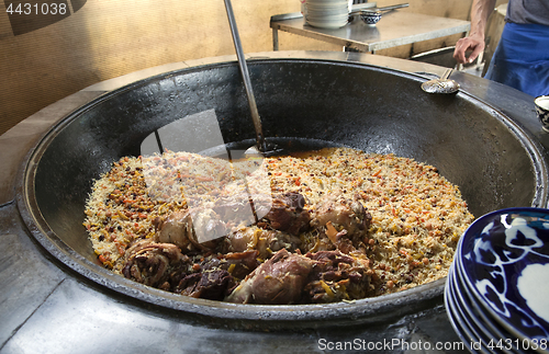 Image of Pilaf cauldron, close-up