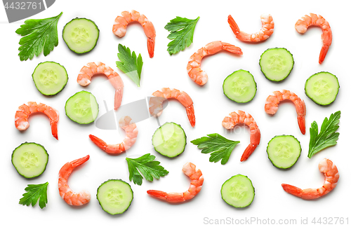 Image of pattern of prawns and cucumber