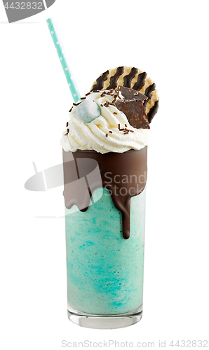 Image of milkshake of banana with blue spirulina and matcha