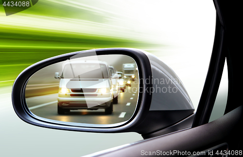 Image of left side rear view mirror 