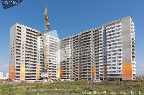 Image of Construction of a typical sixteen-story block house