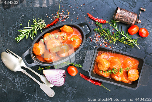 Image of meatballs with tomato sauce 