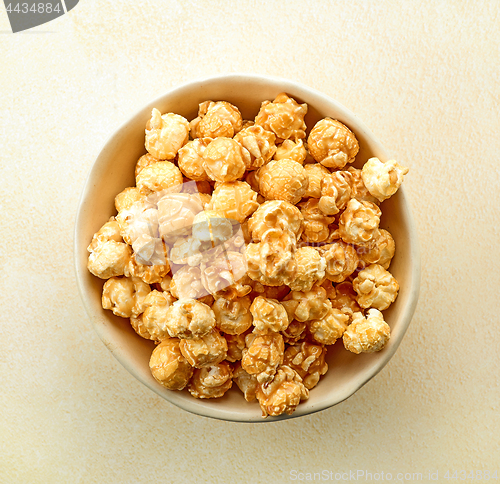 Image of bowl of caramel popcorn