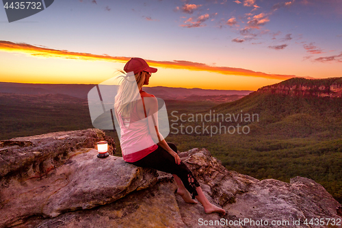 Image of Watching sunset from clifftops in Blue Mountains