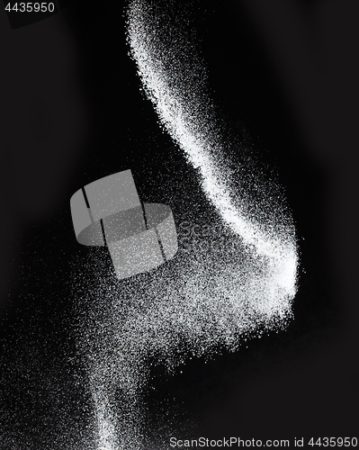 Image of fluffy powdered sugar