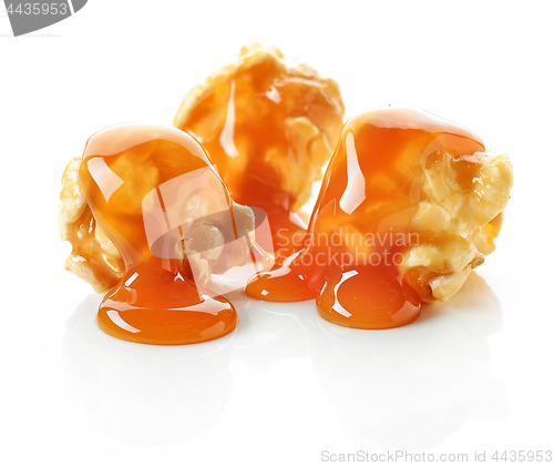 Image of popcorn with caramel sauce